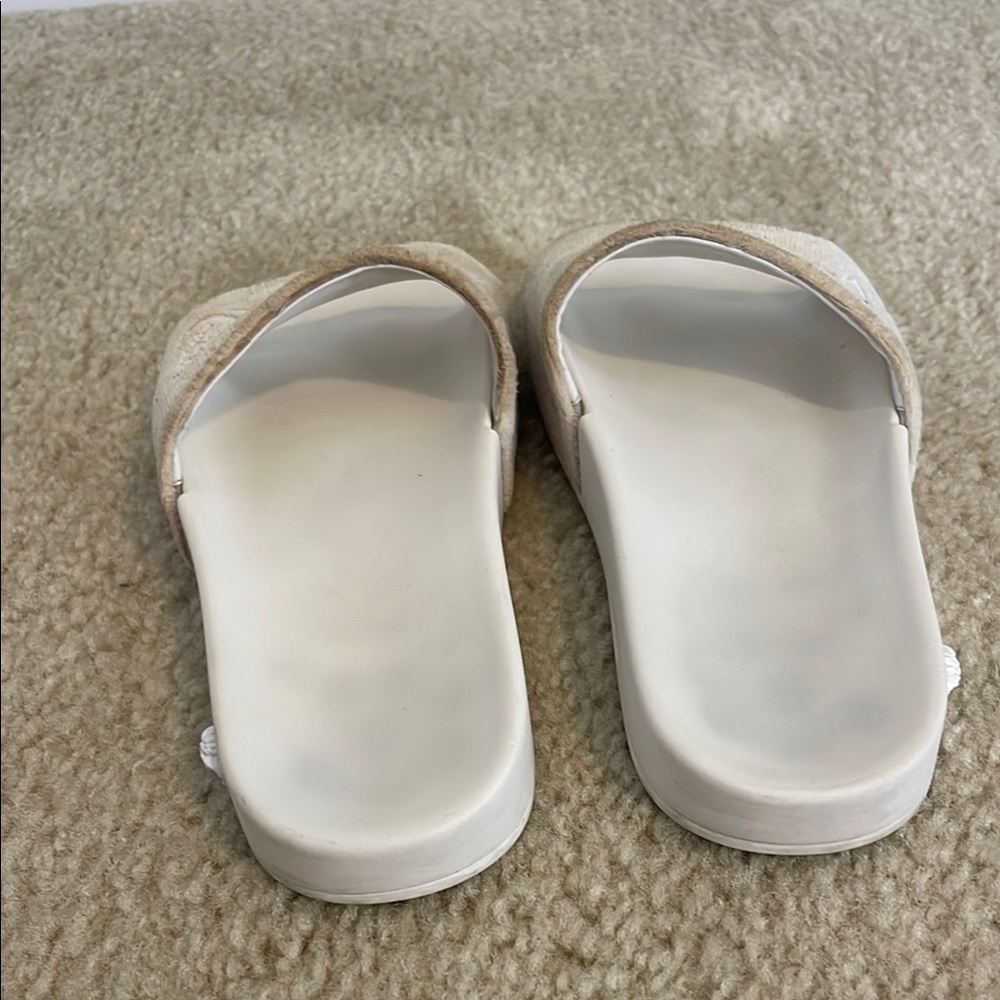 Versace Ivory Logo Slides - Picture 2 of 4